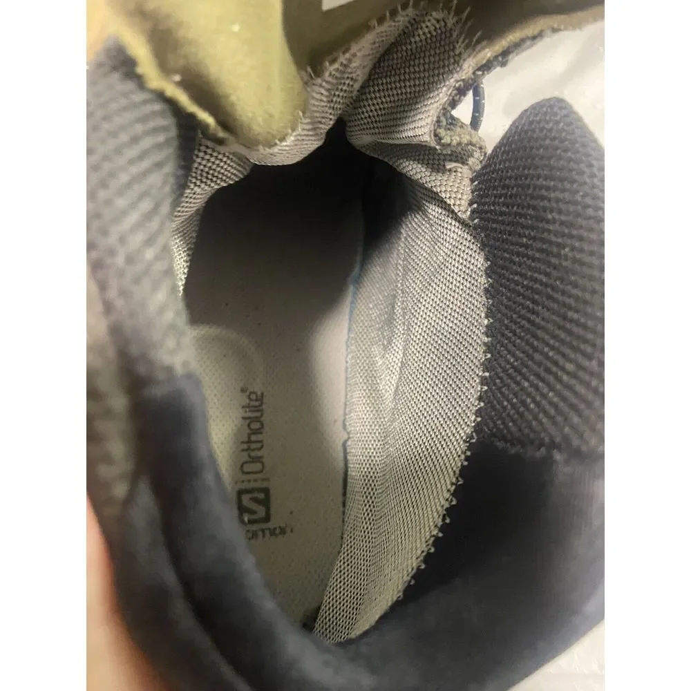 Salomon these hiking